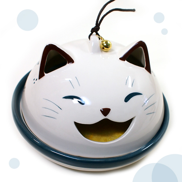 笑み猫　蚊遣り器　平型（蚊取り線香鉢）